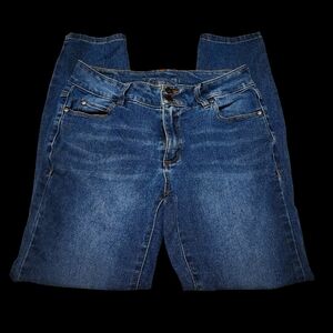 Tahari Skinny Jeans size
